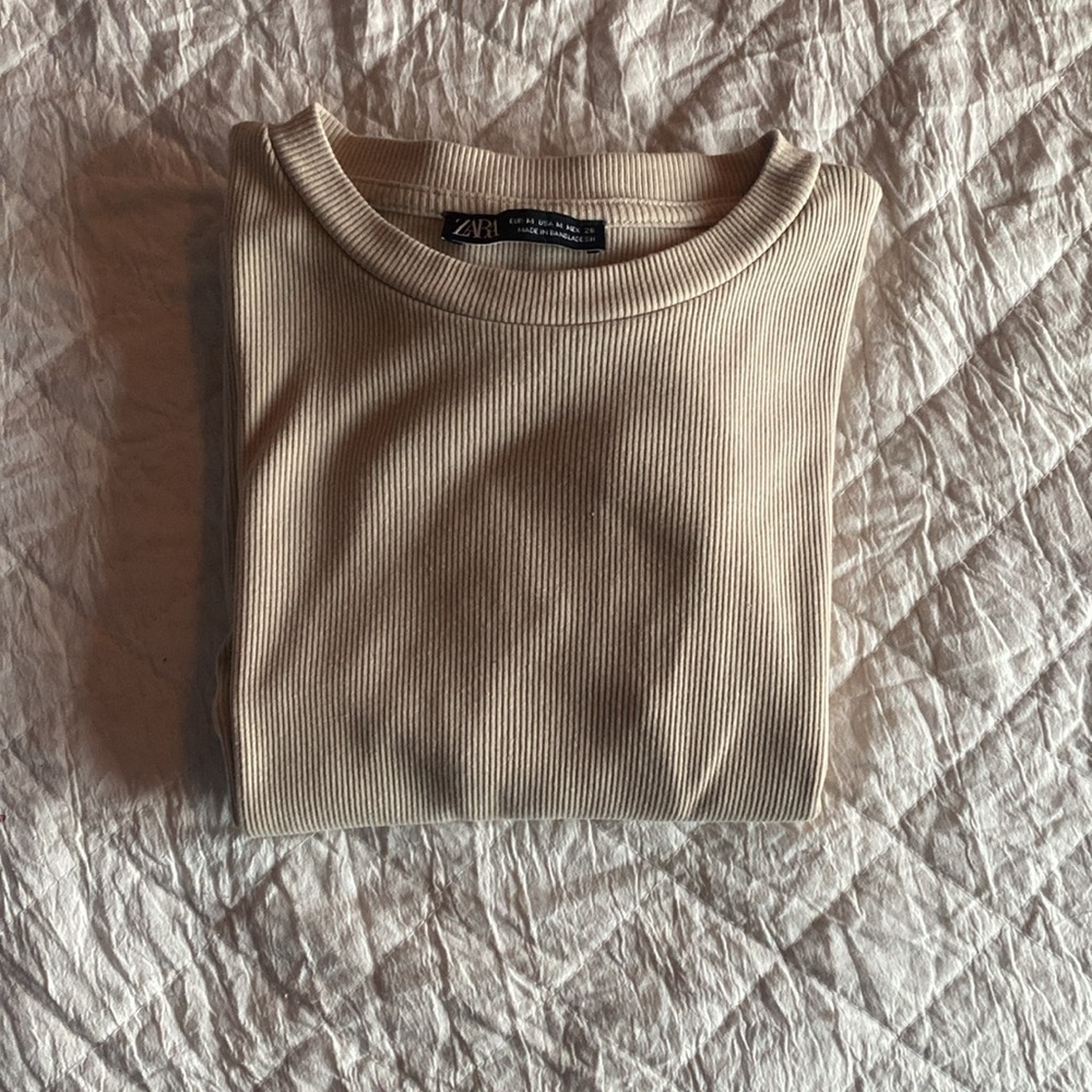 Zara Classy Ribbed Cream Dress - Picture 3 of 3